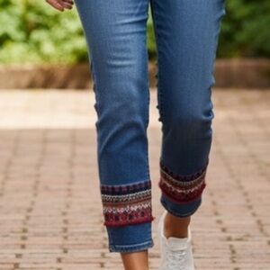 Elliott Lauren Blue Cropped Jeans with embellished  Red Embroidery in size 8